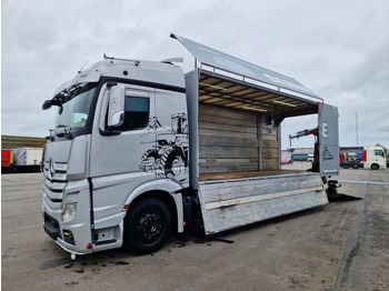 Box truck MERCEDES-BENZ Actros 2545