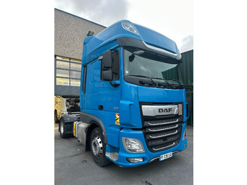 Tractor unit DAF XF 530