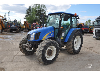 Farm tractor NEW HOLLAND T5000