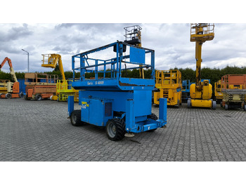 Scissor lift GENIE
