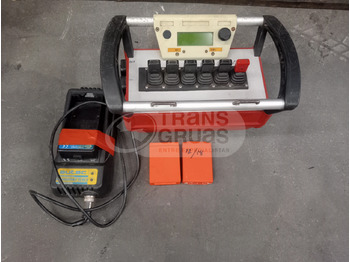 Truck mounted crane FASSI