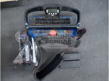 Truck mounted crane Grúa hidráulica HMF 2120 K4: picture 5