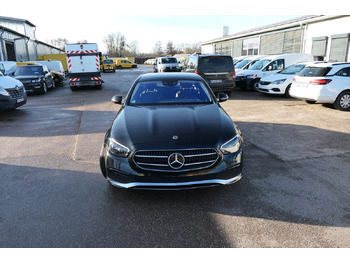 Sedan MERCEDES-BENZ E 220 d AVANTGARDE KLIMA: picture 3 Sedan MERCEDES-BENZ E 220 d AVANTGARDE KLIMA: picture 3