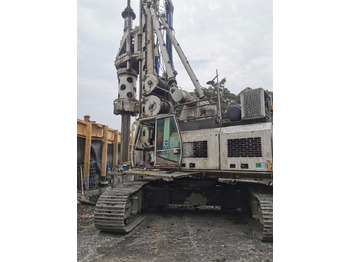 Pile driver BAUER