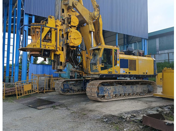 Pile driver BAUER