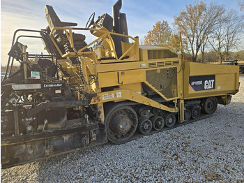 Asphalt paver CATERPILLAR
