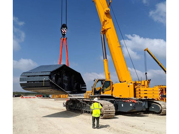 Crawler crane LIEBHERR