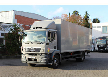 Curtain side truck MAN TGM 18.290