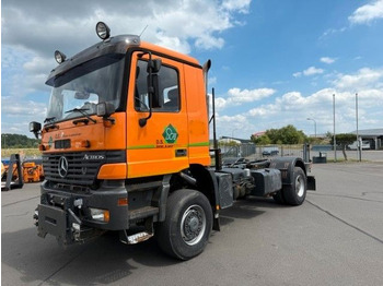 Cab chassis truck MERCEDES-BENZ Actros 2031