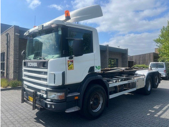 Container transporter/ Swap body truck SCANIA P114