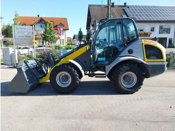 Compact loader KRAMER