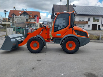 Compact loader