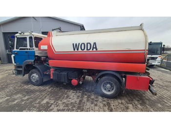 Tanker truck DAF