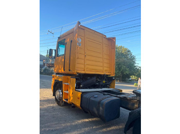Tractor unit RENAULT Magnum 440: picture 5