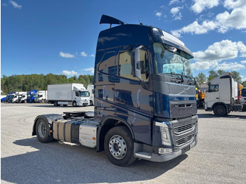 Tractor unit VOLVO FH 460