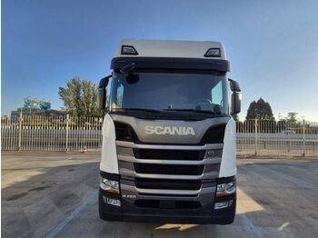 Tractor unit SCANIA R 450