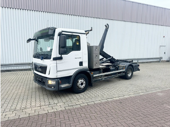 Hook lift truck MAN TGL 12.250