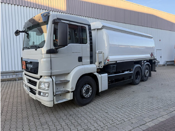 Tanker truck MAN TGS 26.440