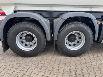 New Cab chassis truck MAN TGS 41.440/480 8x4 BB TGS 41.440/480 8x4 BB, Mulde ca. 16m³ mit hydraulischer Heckklappe, mehrfach VORHANDEN: picture 4