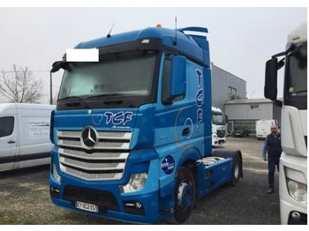 Tractor unit Mercedes-Benz - 1845: picture 3