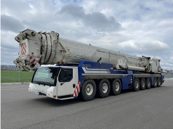 Mobile crane LIEBHERR