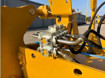 New Attachment for Construction machinery Cat D8N Multi Shank Ripper: picture 3 New Attachment for Construction machinery Cat D8N Multi Shank Ripper: picture 3