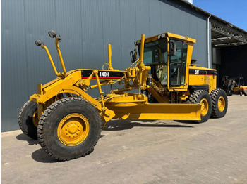 Grader CATERPILLAR 140H