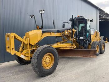Grader CATERPILLAR 140M