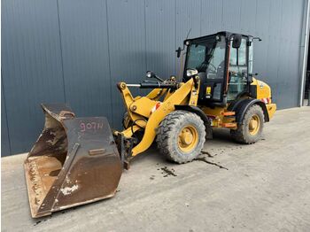 Wheel loader CATERPILLAR