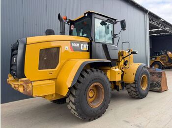 Wheel loader Cat 926M: picture 4