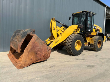 Wheel loader CATERPILLAR 930K