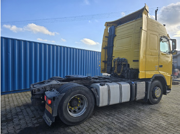Tractor unit VOLVO FH 460
