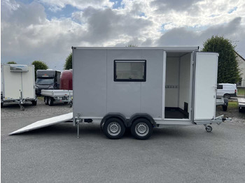Closed box trailer VEZEKO
