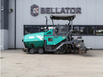 Asphalt paver VÖGELE