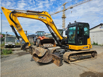 Mini excavator JCB