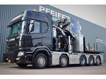 All terrain crane