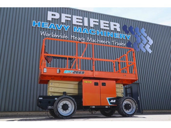 Scissor lift JLG
