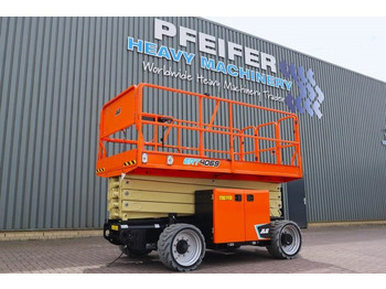 Scissor lift JLG