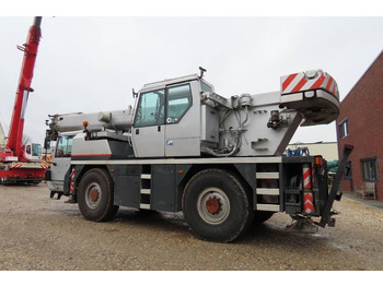 All terrain crane Liebherr LTM 1030/2: picture 4