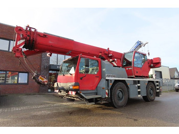 All terrain crane LIEBHERR LTM 1040-2.1