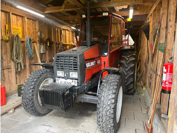 Farm tractor VALMET 405