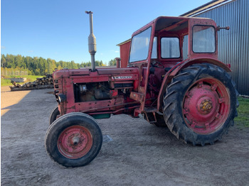 Farm tractor VOLVO