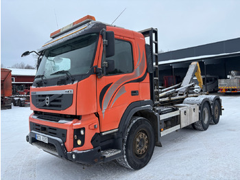Hook lift truck VOLVO