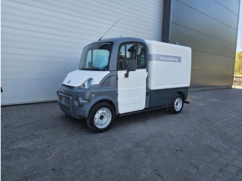 Closed box van