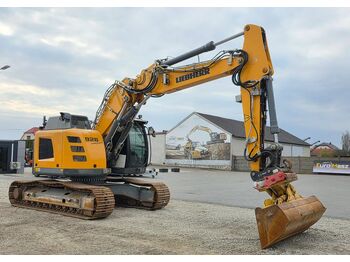 Crawler excavator LIEBHERR R 926