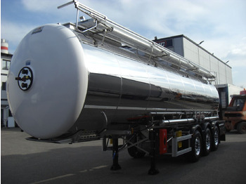 Tanker semi-trailer MAGYAR
