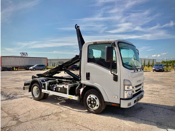 New Hook lift truck Isuzu M27: picture 3