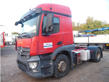 Tractor unit MERCEDES-BENZ Actros 1843