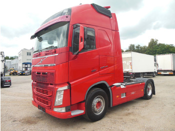 Tractor unit VOLVO FH13 500