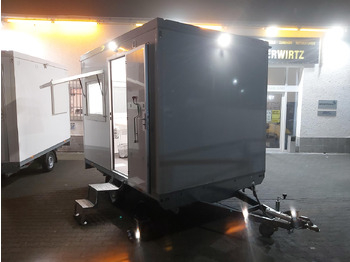 Closed box trailer